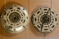 twin-triple-plate-ap-racing-carbon-clutches--