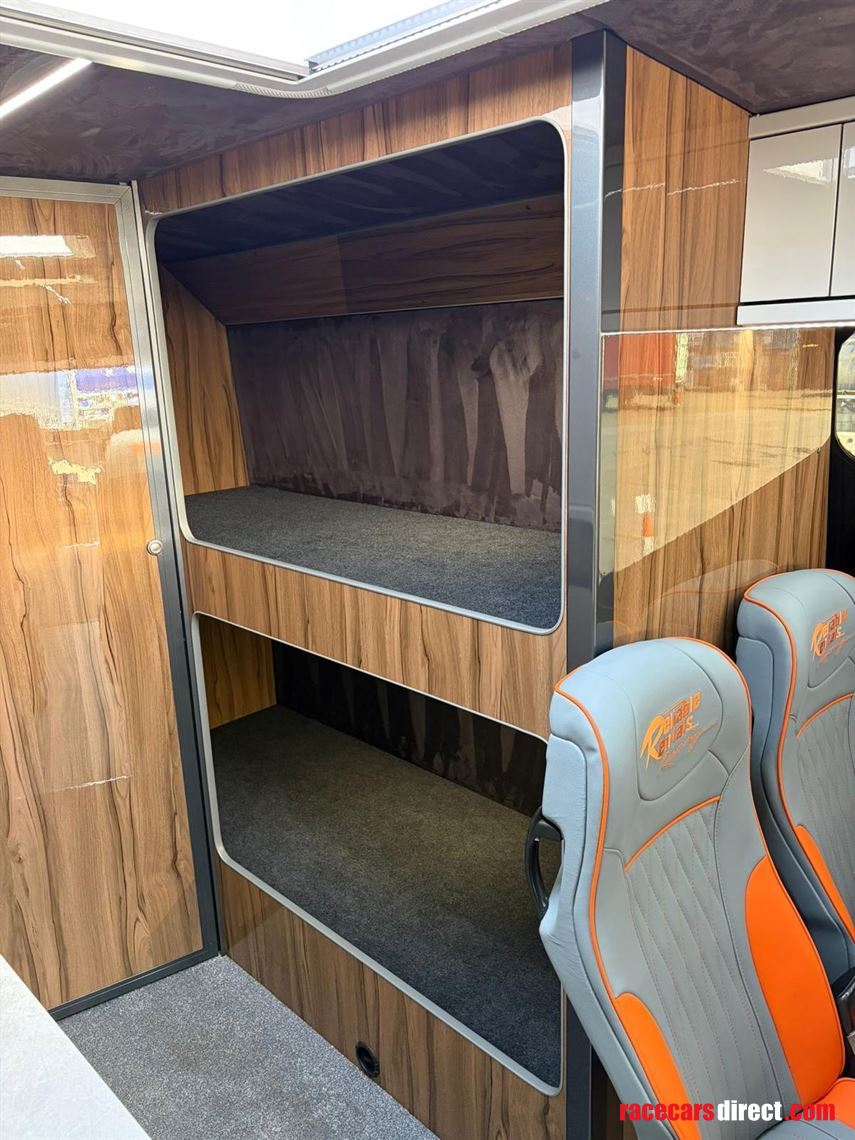 2010-volvo-b12m-motorhometransporter