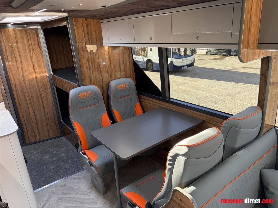 2010-volvo-b12m-motorhometransporter