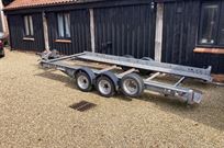woodford-twin-axle-tilt-bed-race-transporter