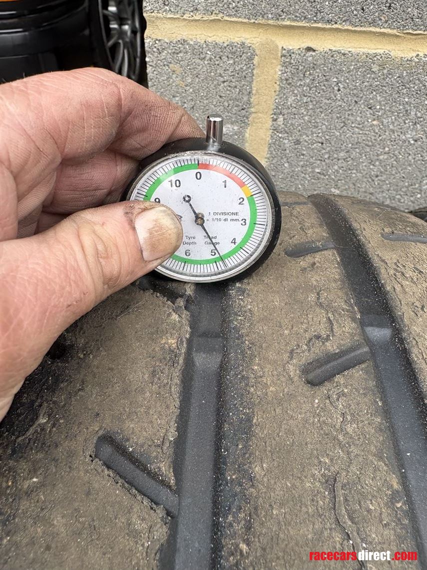 4x-yokohama-22540x18-a052-2-hours-use