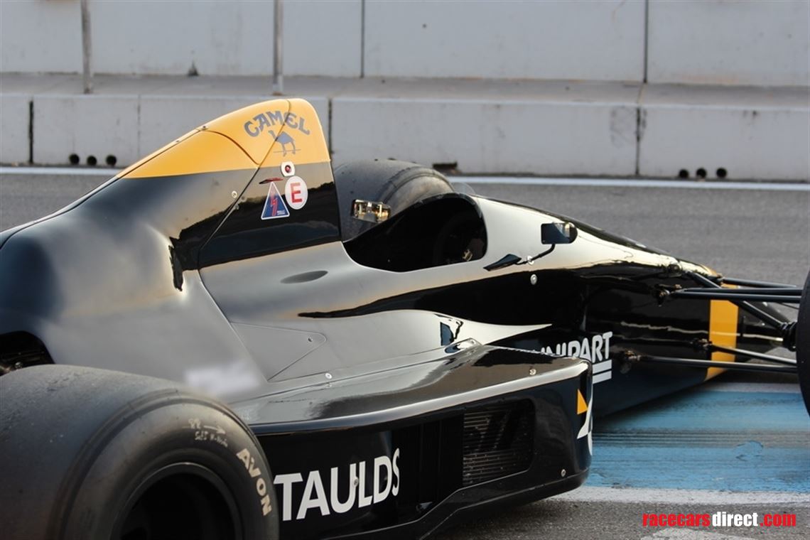 tyrrell-017b-chassis-02