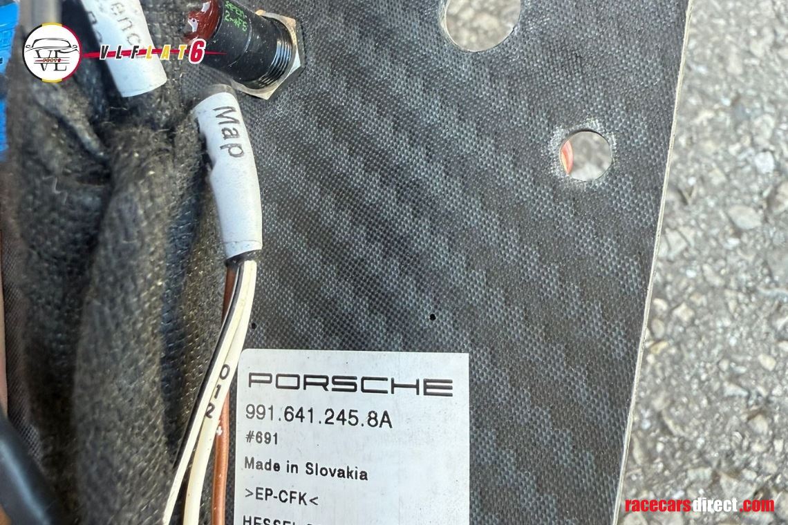 carbon-center-console-control-panel-porscher