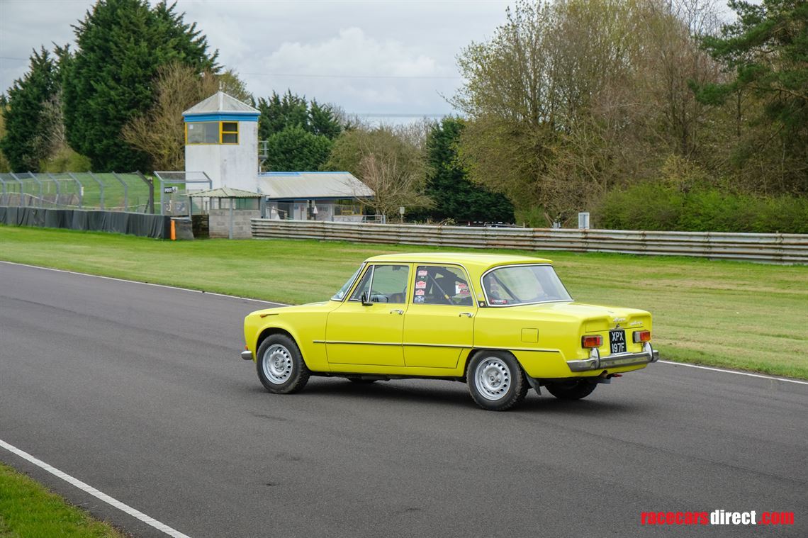 1968-alfa-romeo-giulia-super-16