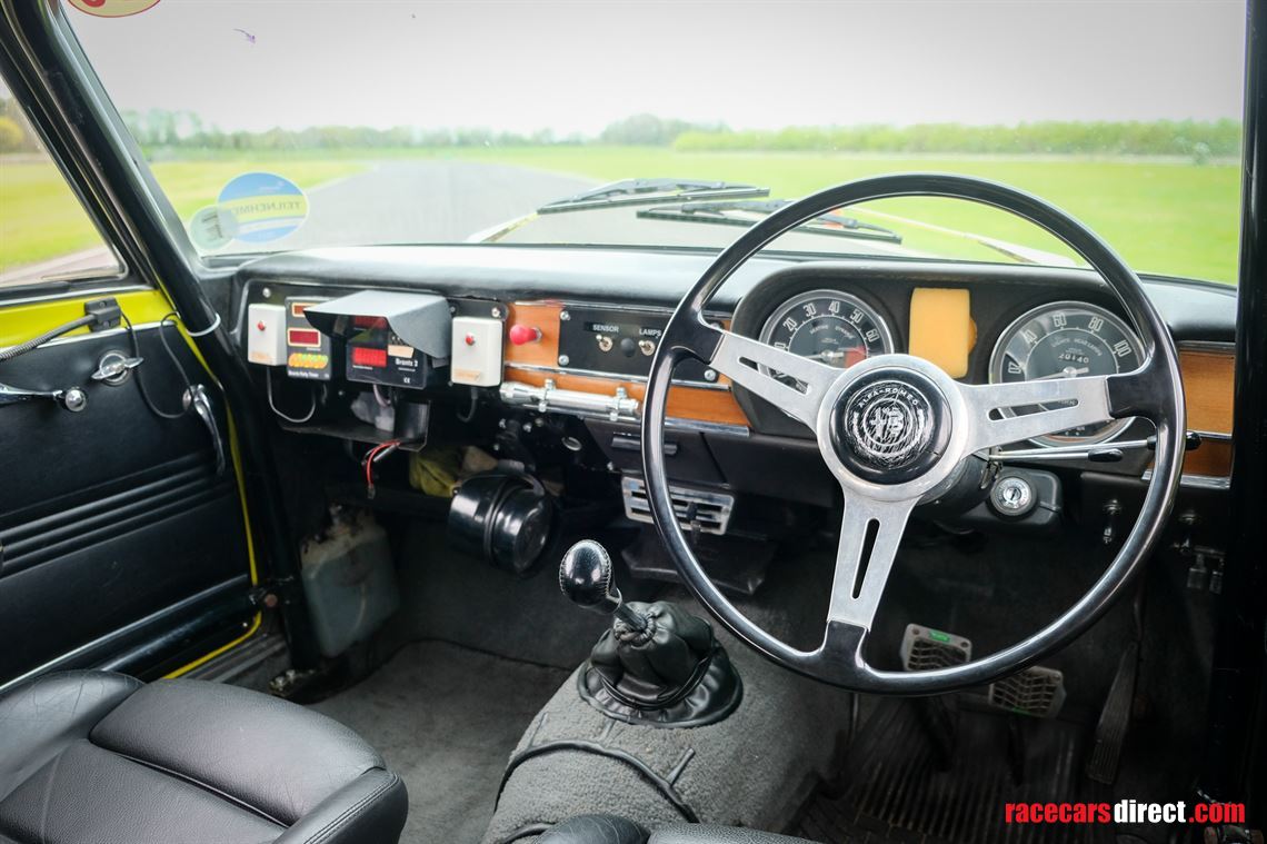 1968-alfa-romeo-giulia-super-16