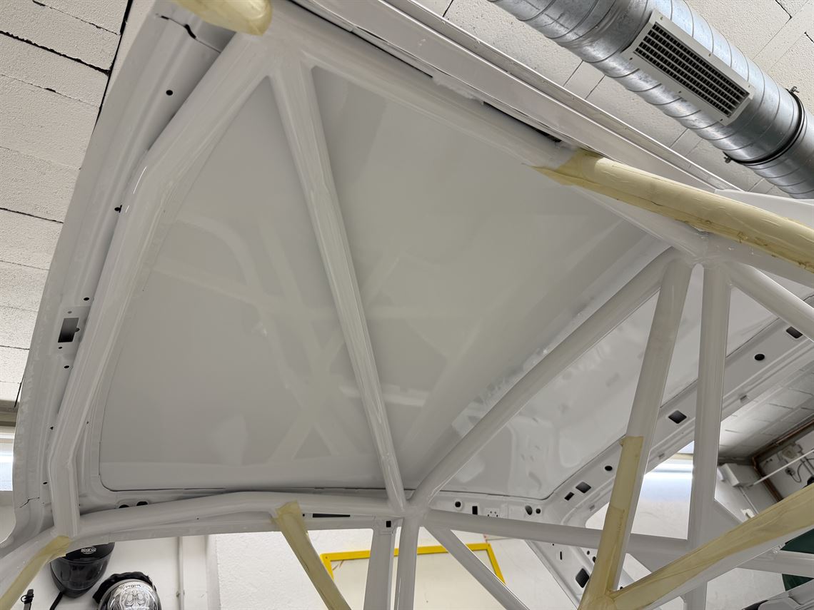 bmw-e30-m3-body-shell-rolling-chassis-group-a