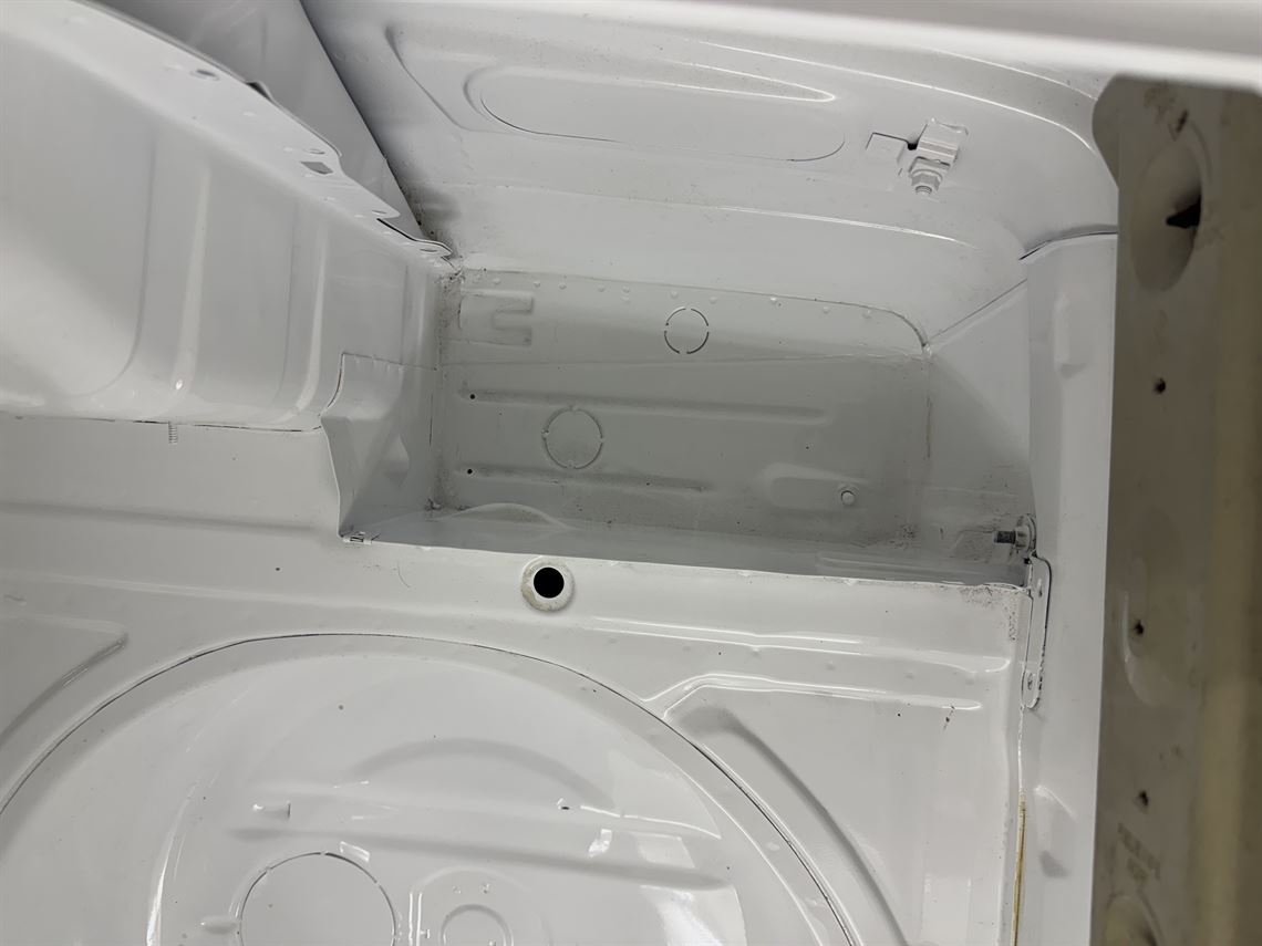 bmw-e30-m3-body-shell-rolling-chassis-group-a