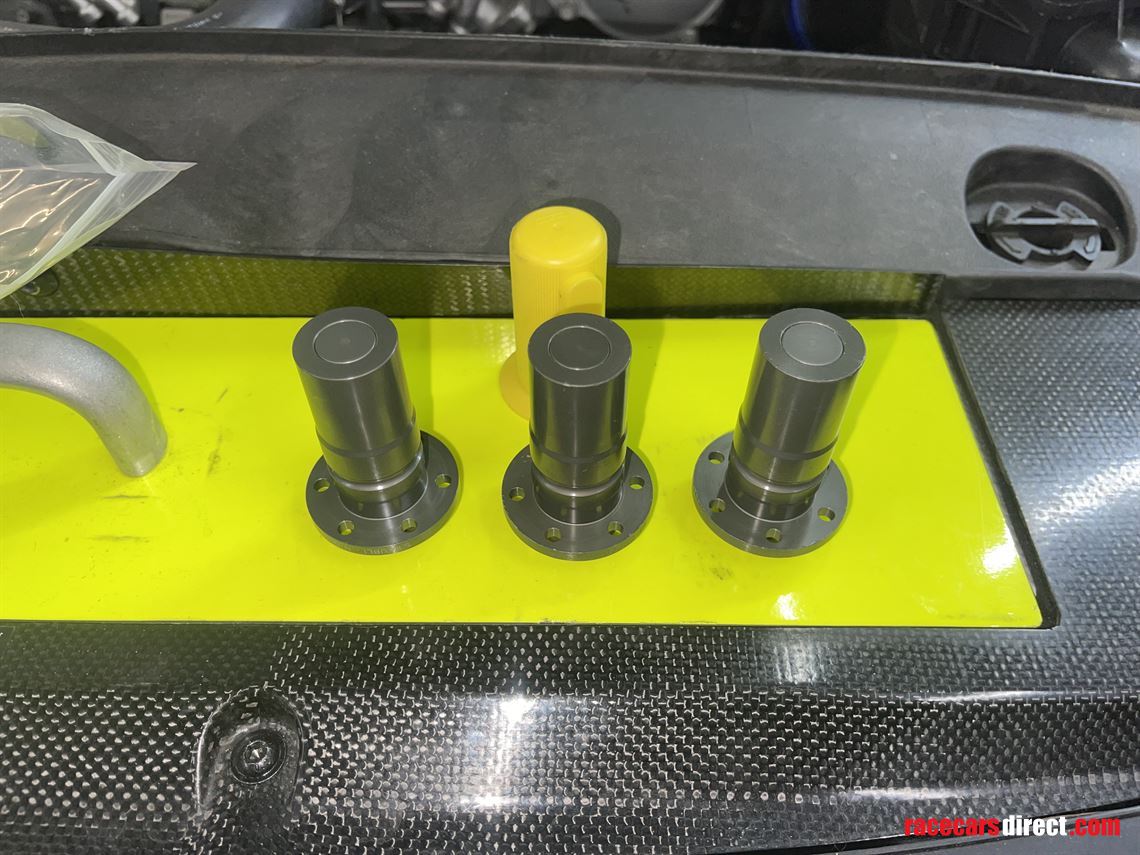 -12-staubli-fuel-filler-6-bolt-flange