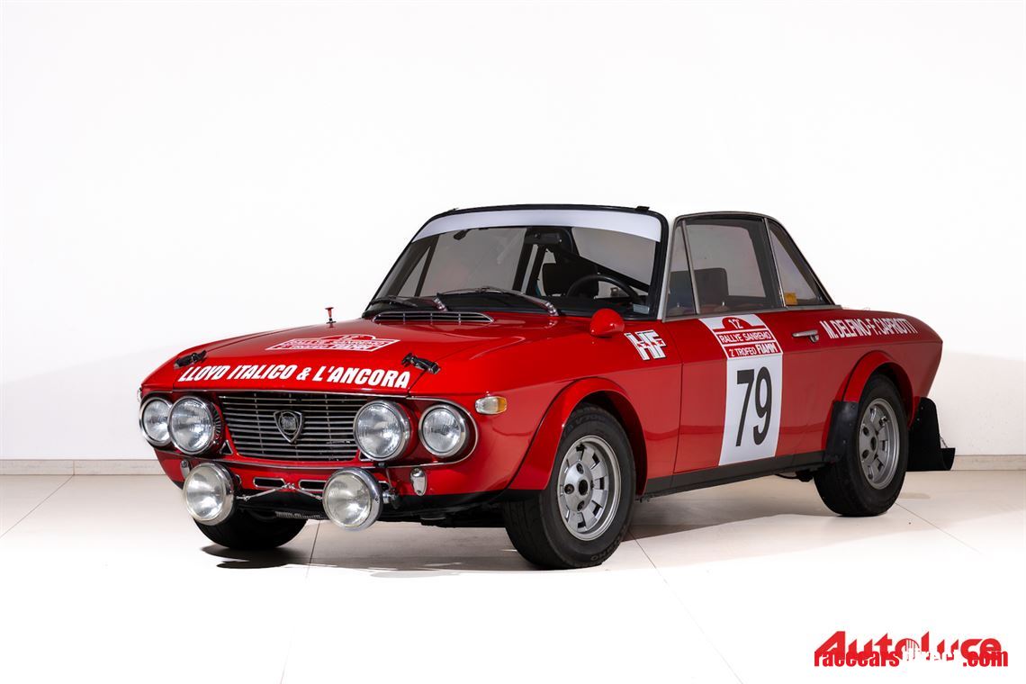 1970-lancia-fulvia-rallye-1600-hf-fanalone