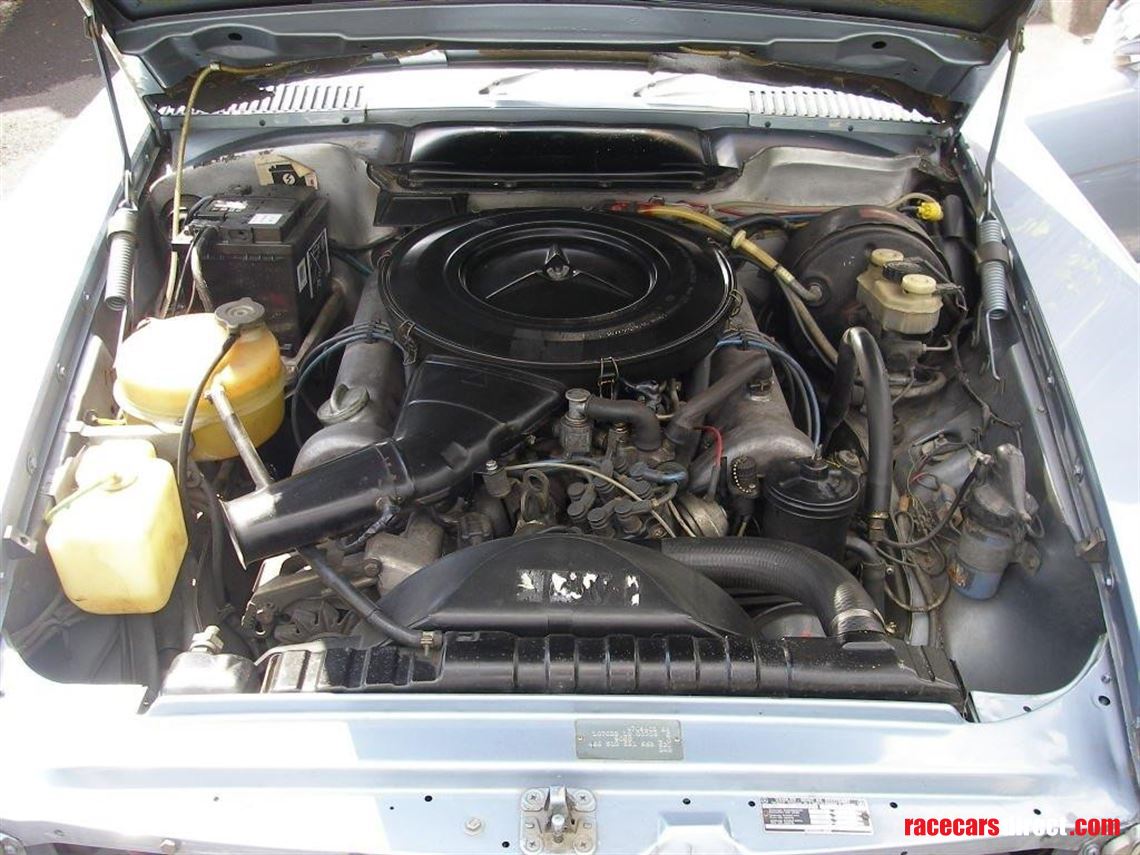 mercedes-slc-1974-fully-prepared-for-historic