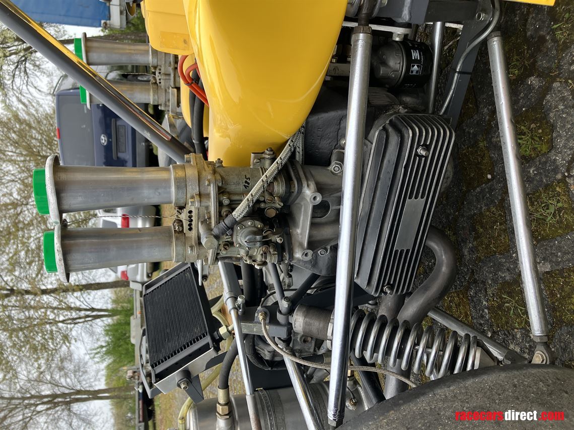 lola-t250-formula-super-vau