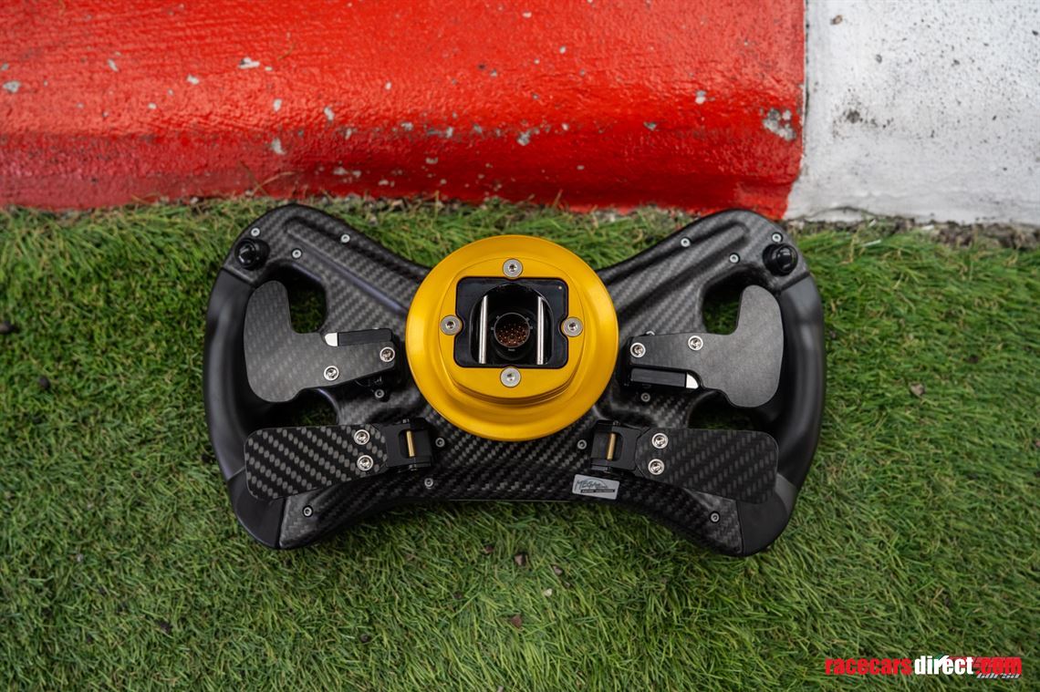 ferrari-296-gt3---full-carbon---race-ready