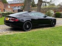 aston-martin-db9-coupe