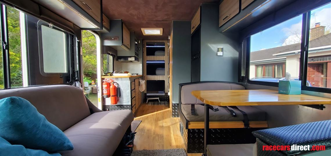 2005-four-winds-fun-mover-31c---race-truck-cr