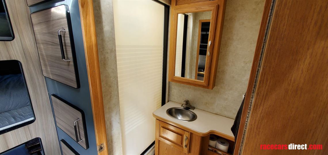 2005-four-winds-fun-mover-31c---race-truck-cr