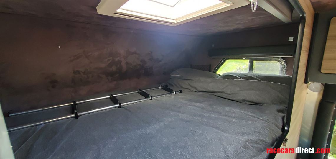 2005-four-winds-fun-mover-31c---race-truck-cr