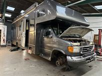 2005-four-winds-fun-mover-31c---race-truck-cr