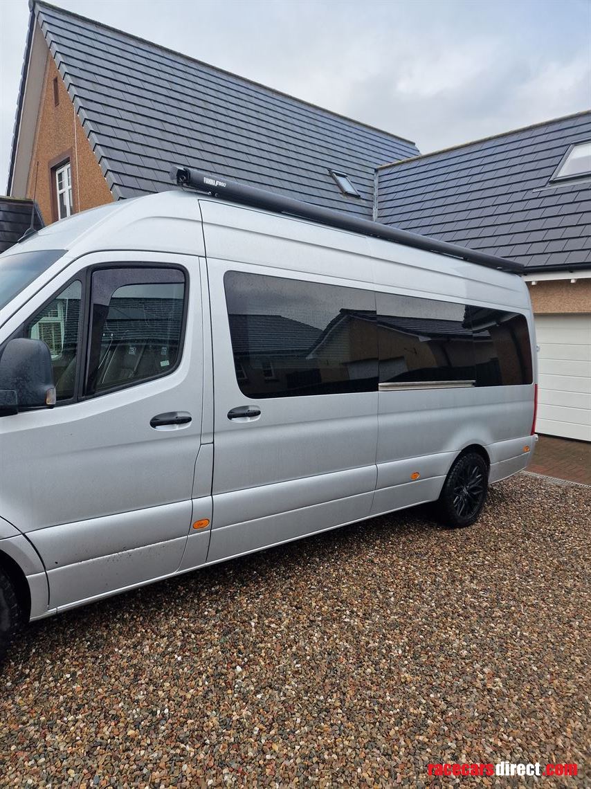 mercedes-sprinter-racehome-2021