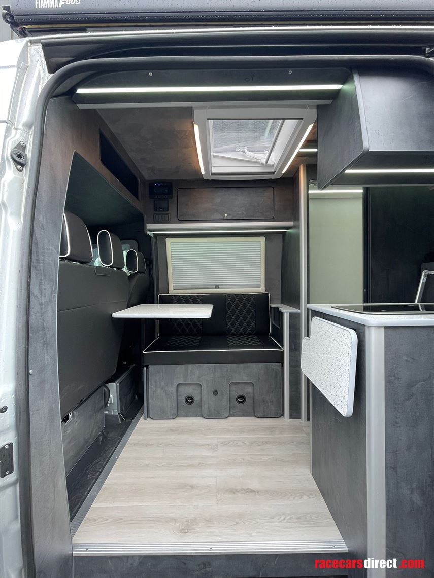 mercedes-sprinter-racehome-2021