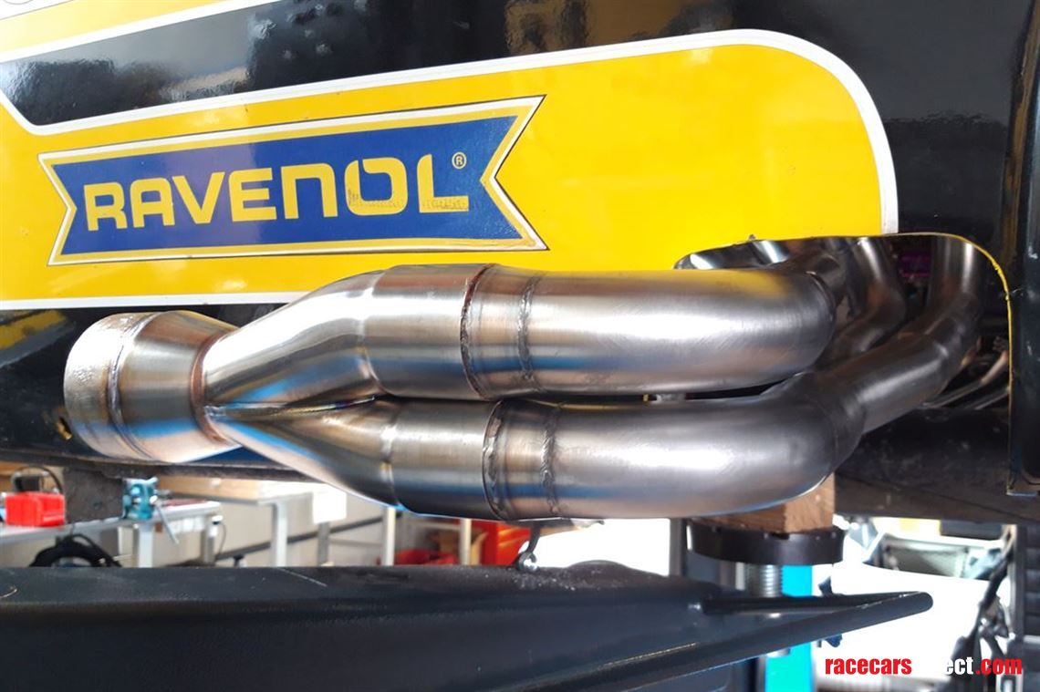 shelby-cobra-race-car