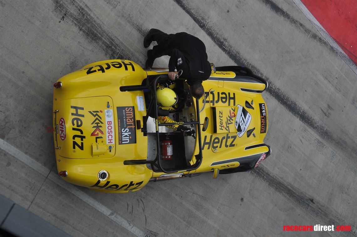 shelby-cobra-race-car