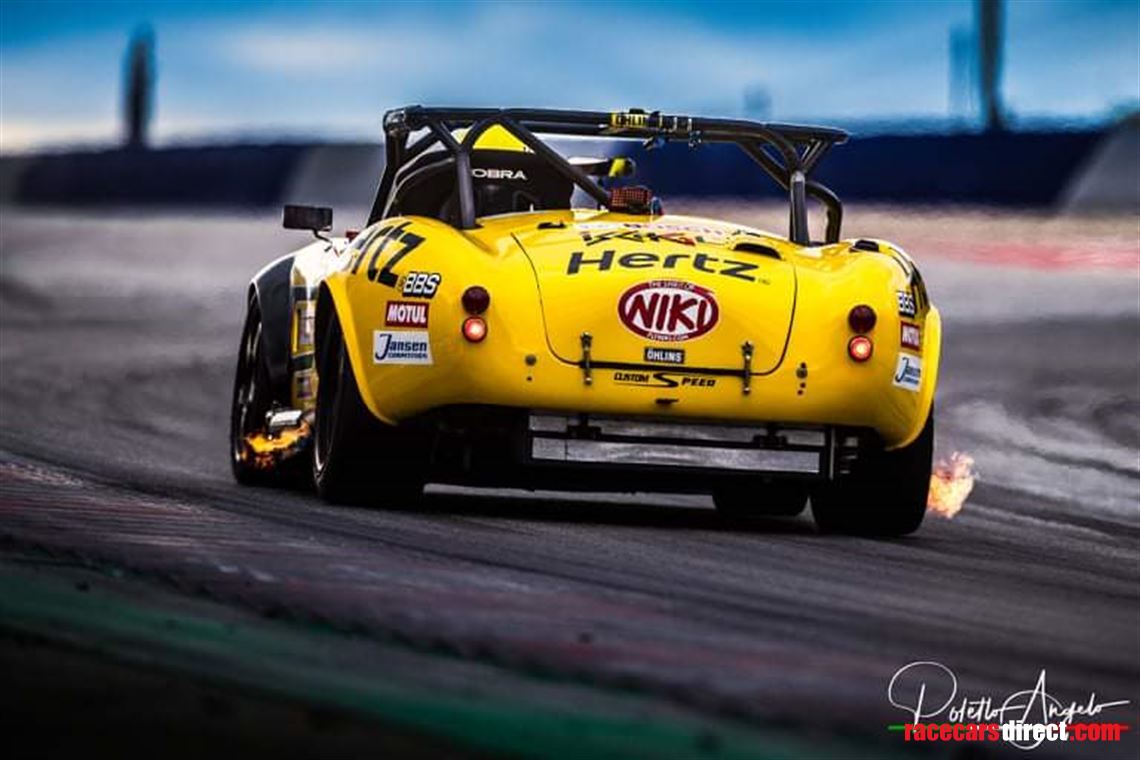 shelby-cobra-race-car