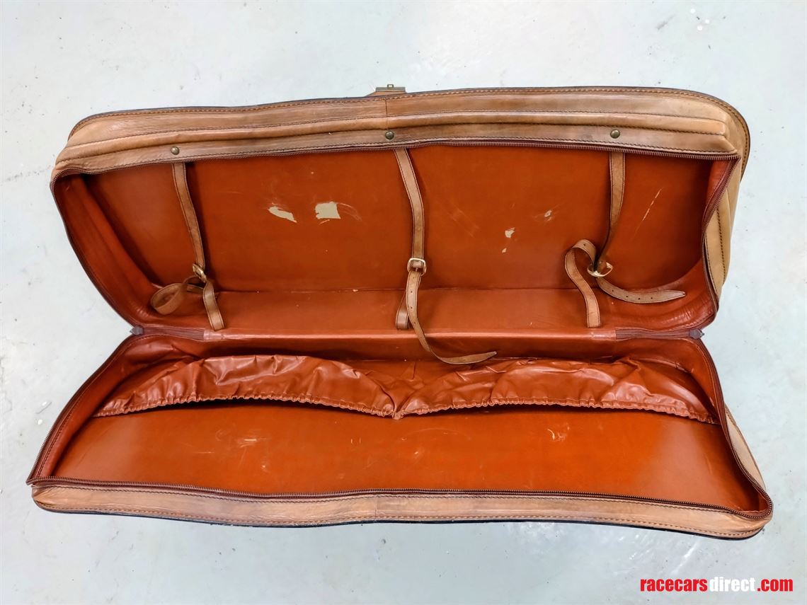 ferrari-512-bb-bbi-luggage