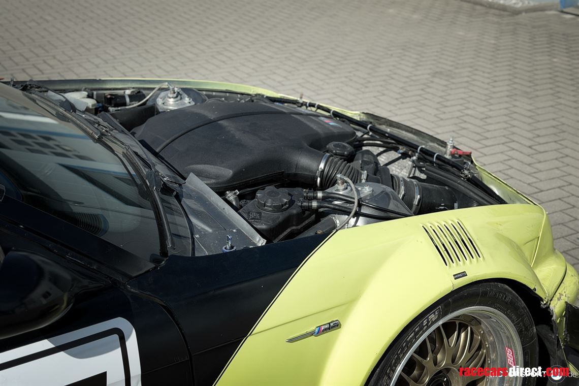 bmw-e36-race-car-s85-v10-gtr-axles-center-loc