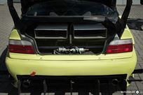 bmw-e36-race-car-s85-v10-gtr-axles-center-loc