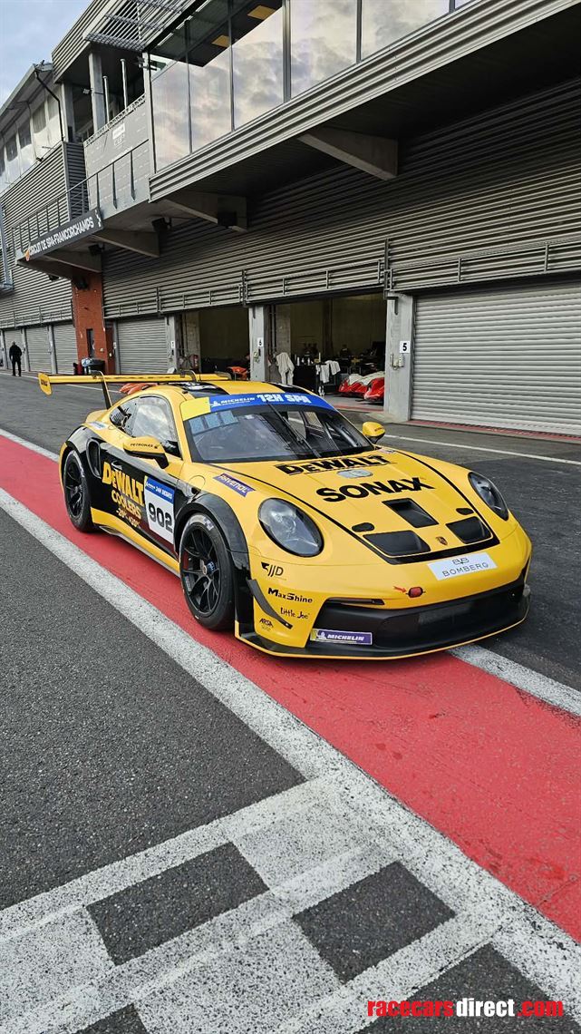 porsche-992-gt3-cup-drivers