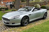 aston-martin-db9-volante