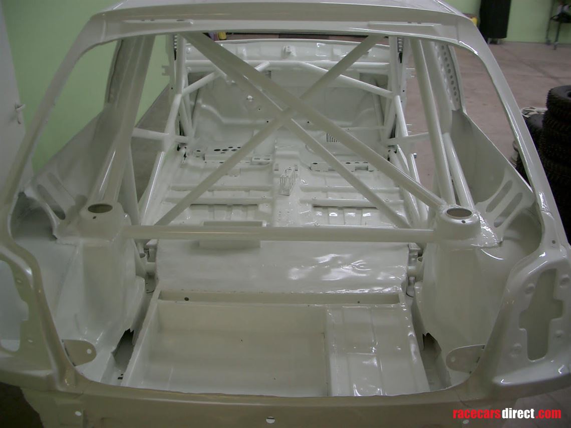 fiesta-rs-race-rally-car