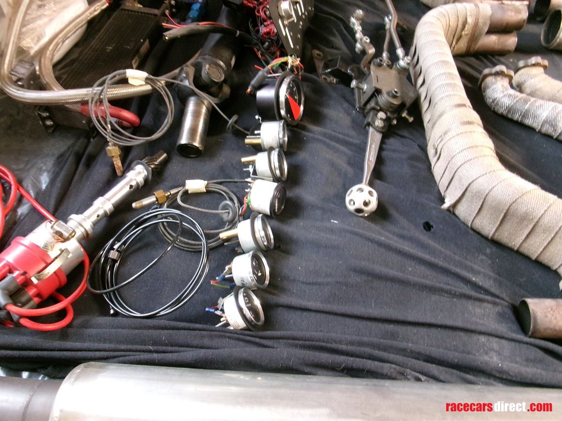 historic-racing-drivetrain-chevrolet-327-v8--