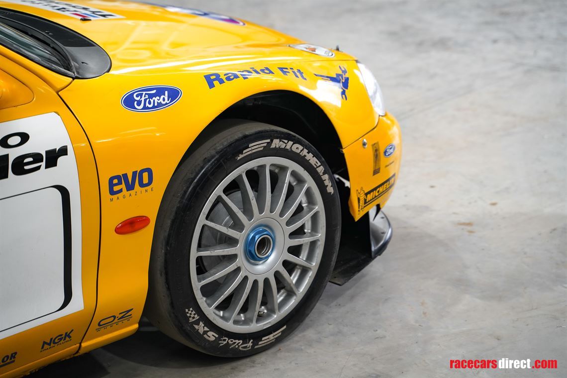 ford-toca-prodrive-millennium-dome-sim-car-lh