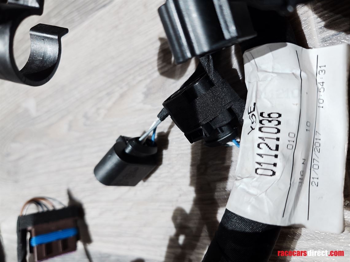 mclaren-570s-gt4-engine-harness-loom