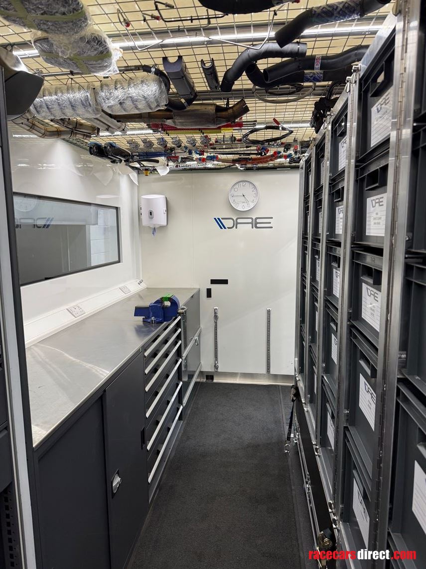 iveco-daily-72-180-rallyrace-support-van