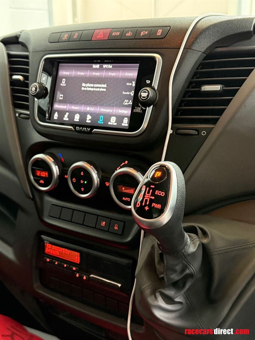 iveco-daily-72-180-rallyrace-support-van