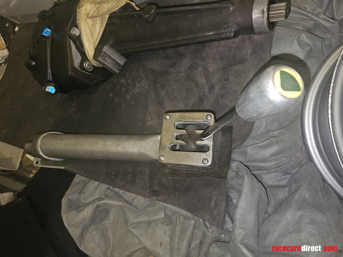 brand-new-5-speed-gearbox-built-in-magnesium