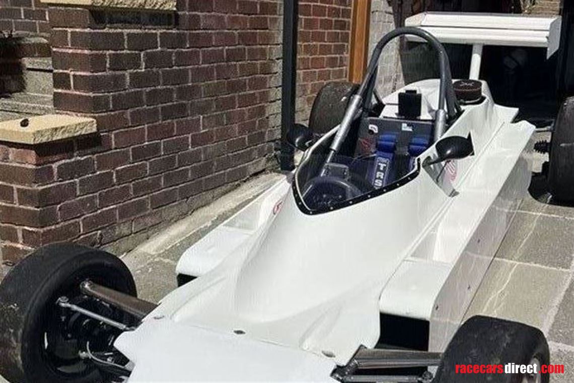 ff2000-van-diemen-rf82