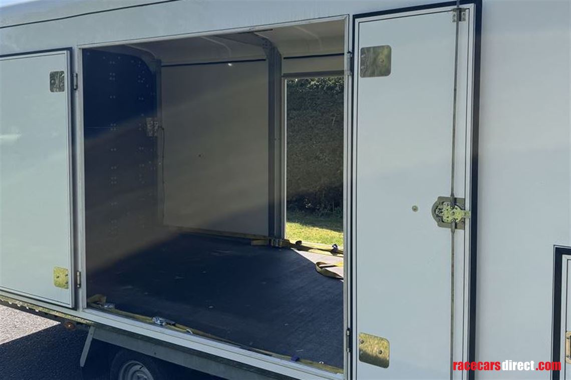 woodford-rl6022-35t-twin-axle-enclosed-car-tr