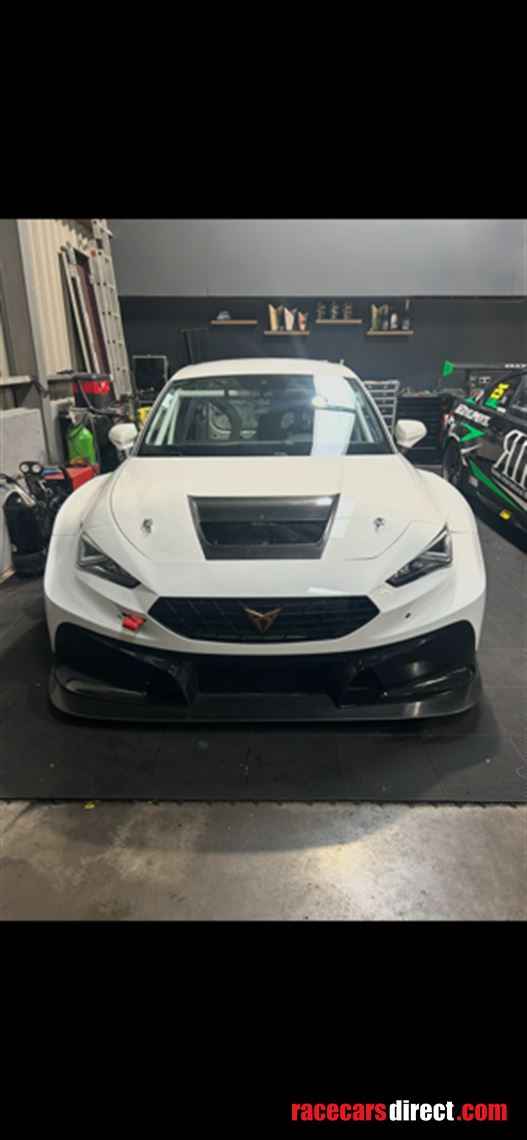 endurance-gen2-tcr-cupra-abs-low-mileage