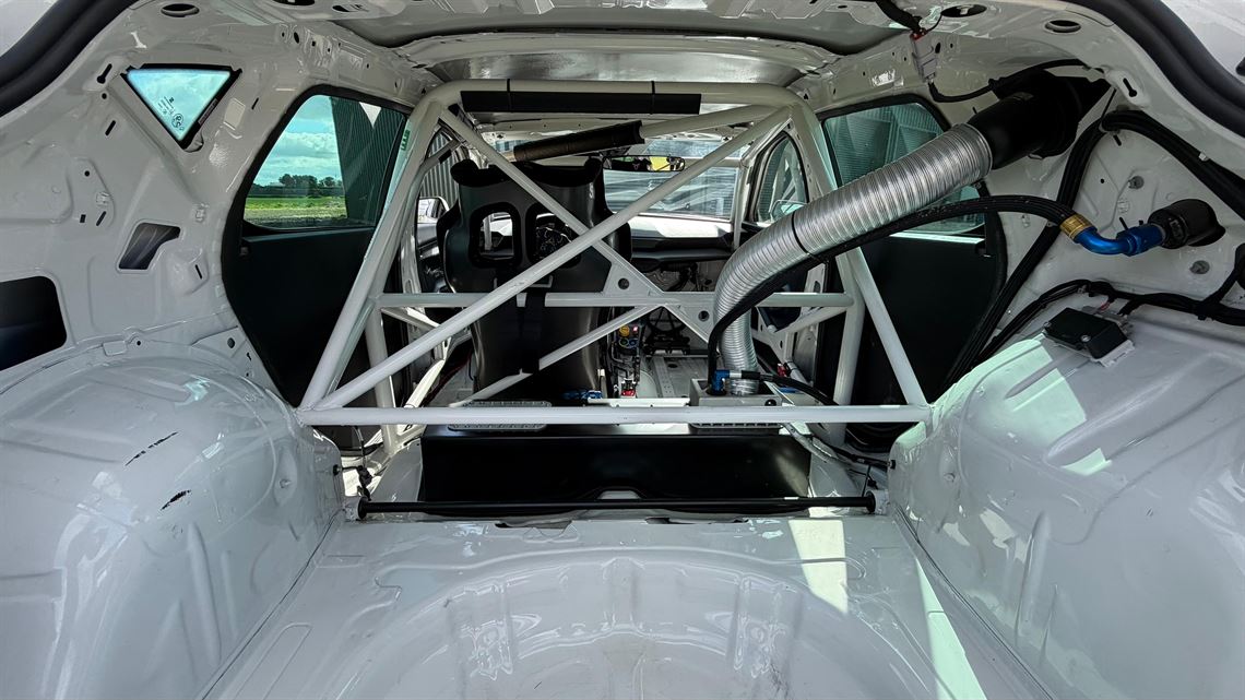 endurance-gen2-tcr-cupra-abs-low-mileage