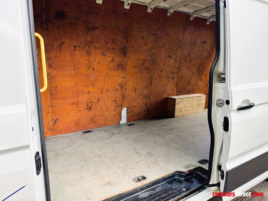 2021-vw-crafter-20-tdi-cr35-trendline-panel-v