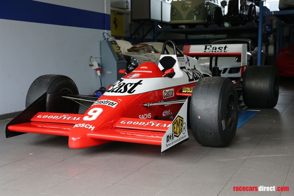 zakspeed-871-formula-1-car-from-1987-brundle