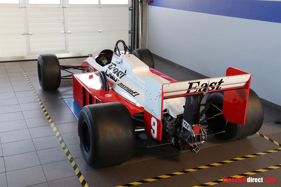 zakspeed-871-formula-1-car-from-1987-brundle