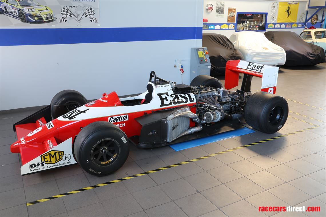zakspeed-871-formula-1-car-from-1987-brundle