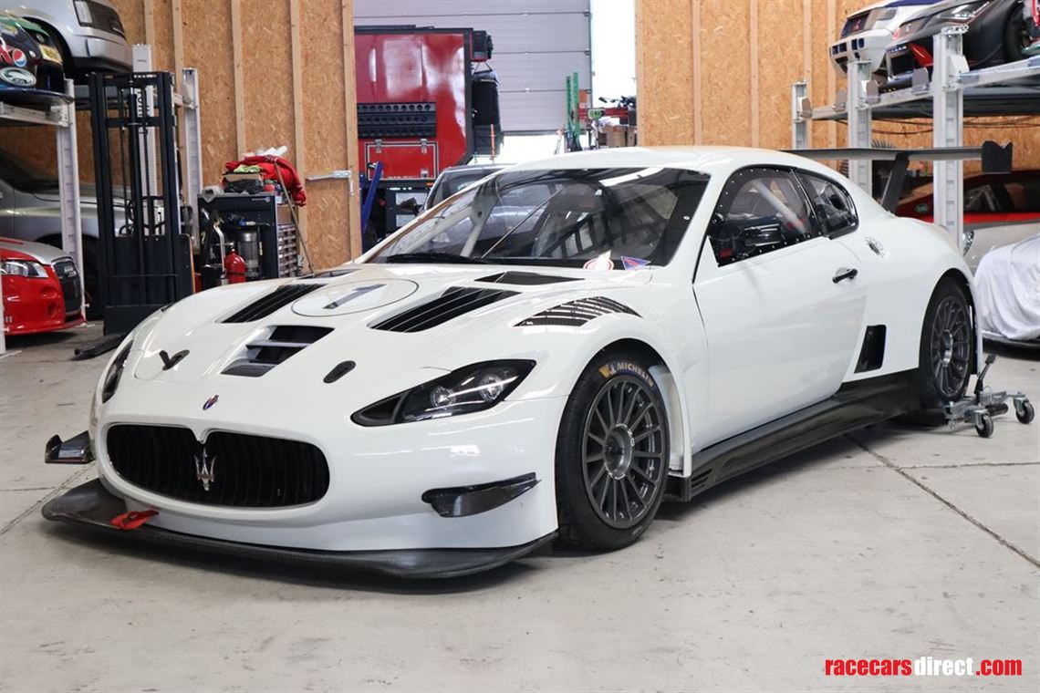 maserati-granturismo-mc-gt3-race-car-rare-1-o