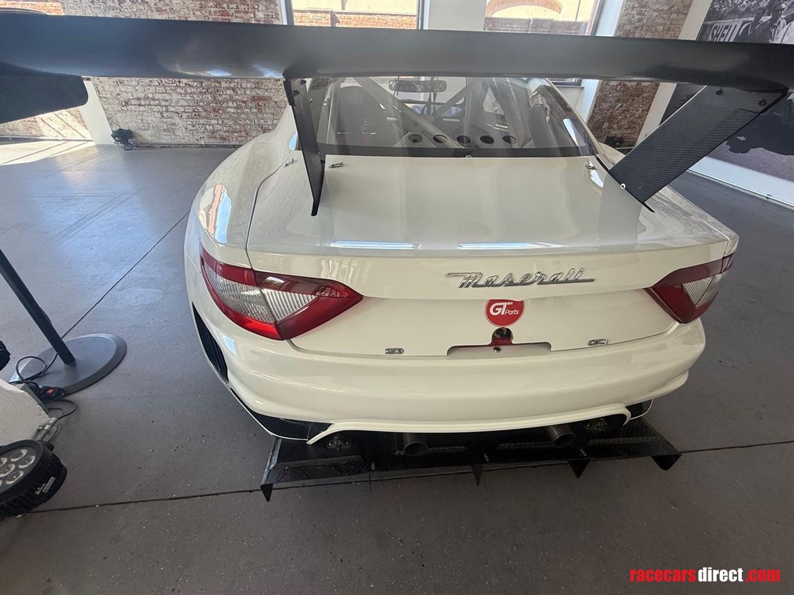 maserati-granturismo-mc-gt3-race-car-rare-1-o