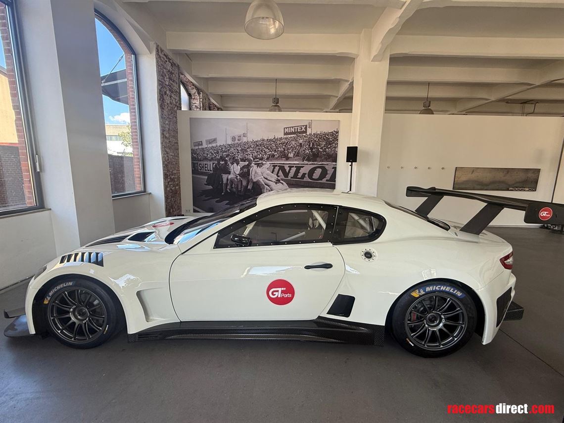 maserati-granturismo-mc-gt3-race-car-rare-1-o