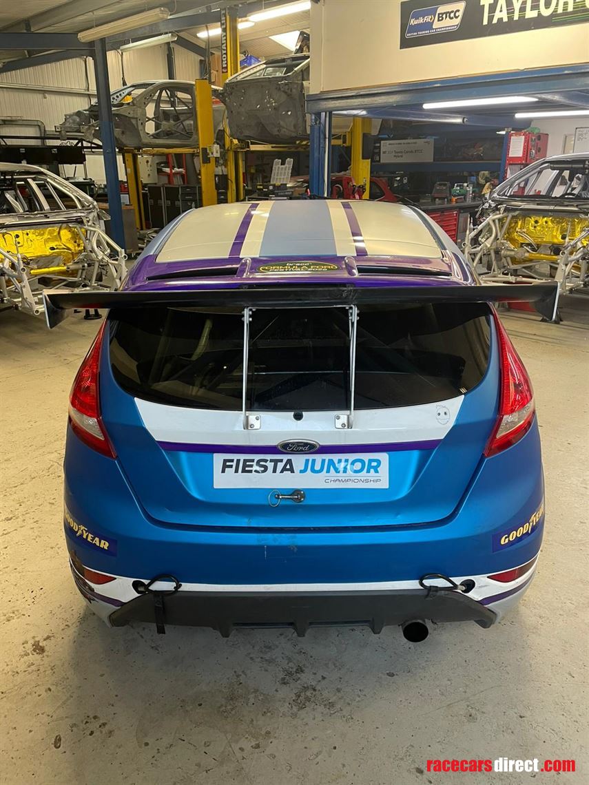 ford-fiesta-junior
